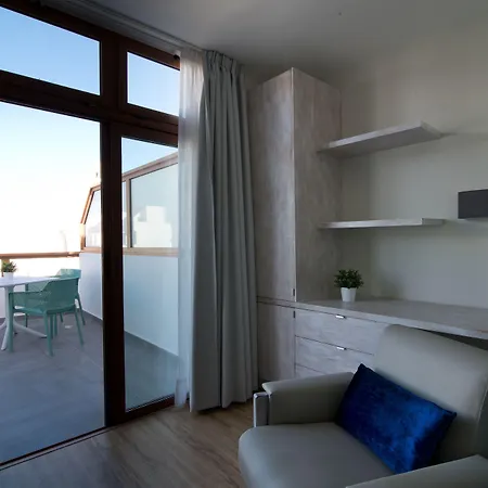 Ξενοδοχείο με διαμερίσματα Idafe