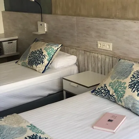 Idafe Hotel apartamentowy 2*