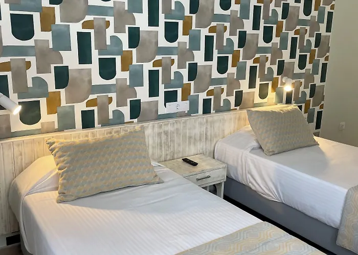 Idafe アパートホテル